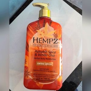 Hempz Pumpkin Spice & Vanilla Chai Body Lotion Limited Edition